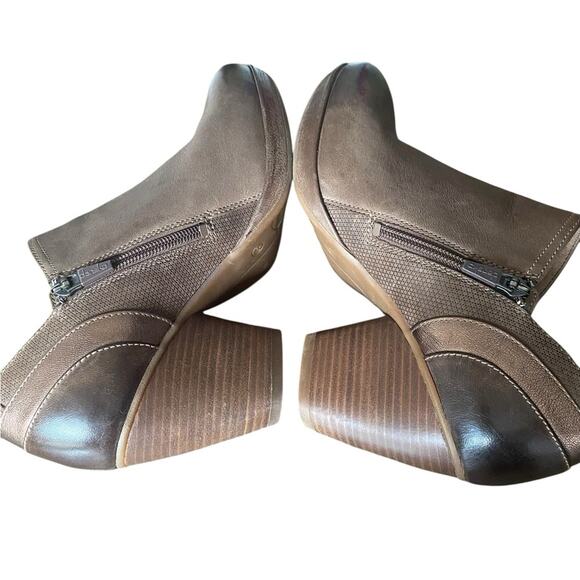 Dansko Marcia Leather Ankle Heeled Boots Burnished Nubuck Brown 39 US size 9 - Picture 8 of 11